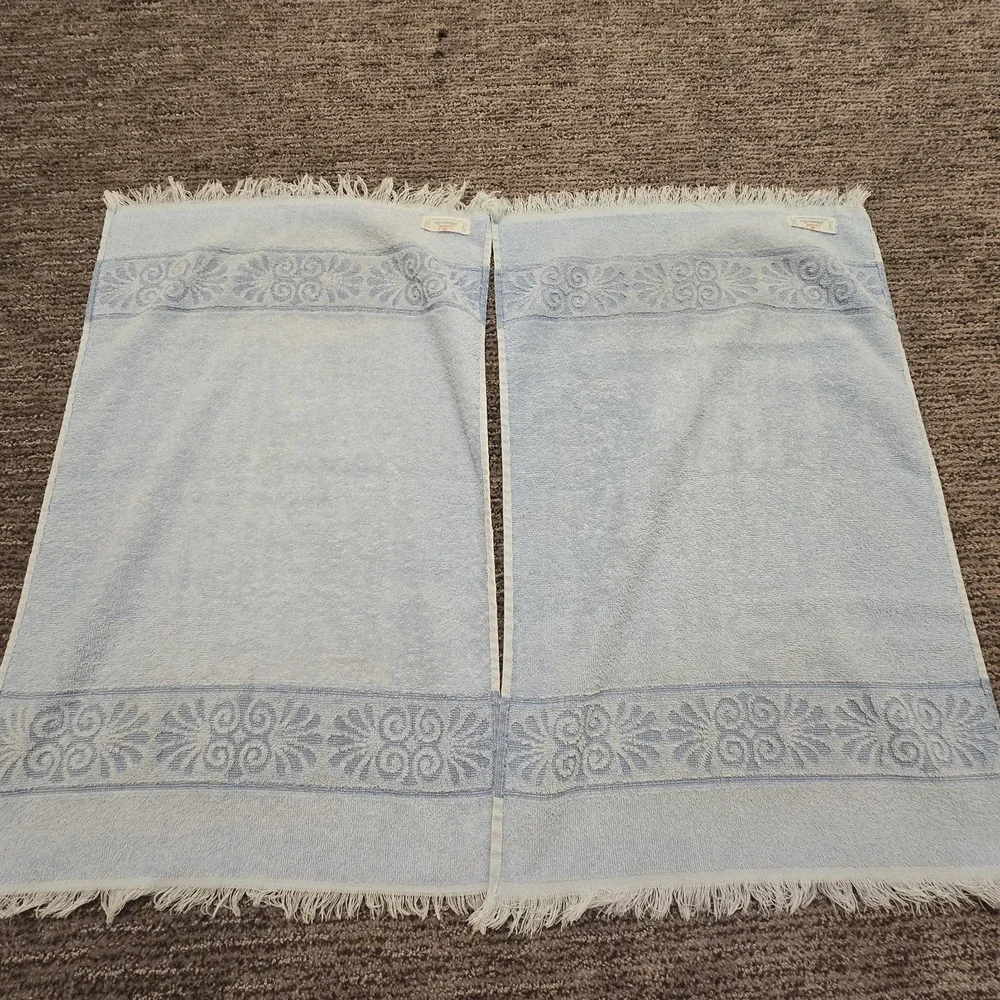 Vintage 70s Cannon Monticello Hand Towel Set Textured‎ Flowers Fringe Light Blue